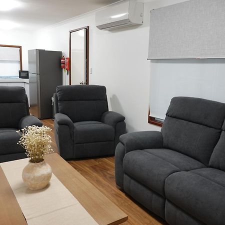 The Olive Shack Apartment Corrigin ภายนอก รูปภาพ