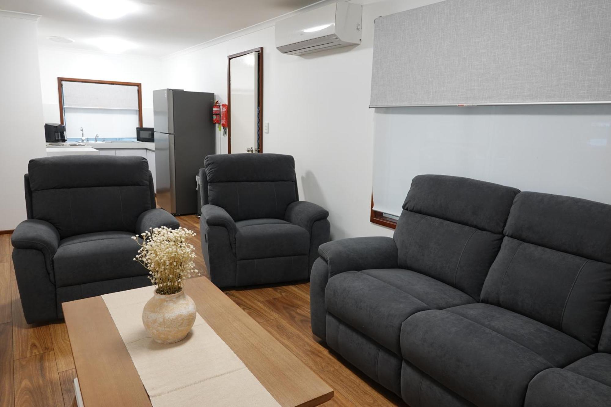 The Olive Shack Apartment Corrigin ภายนอก รูปภาพ